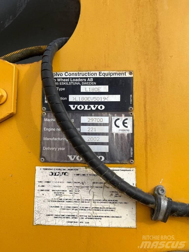 Volvo L 180 E Kolesové nakladače