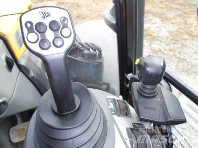 JCB FASTRAC 4190 Traktory