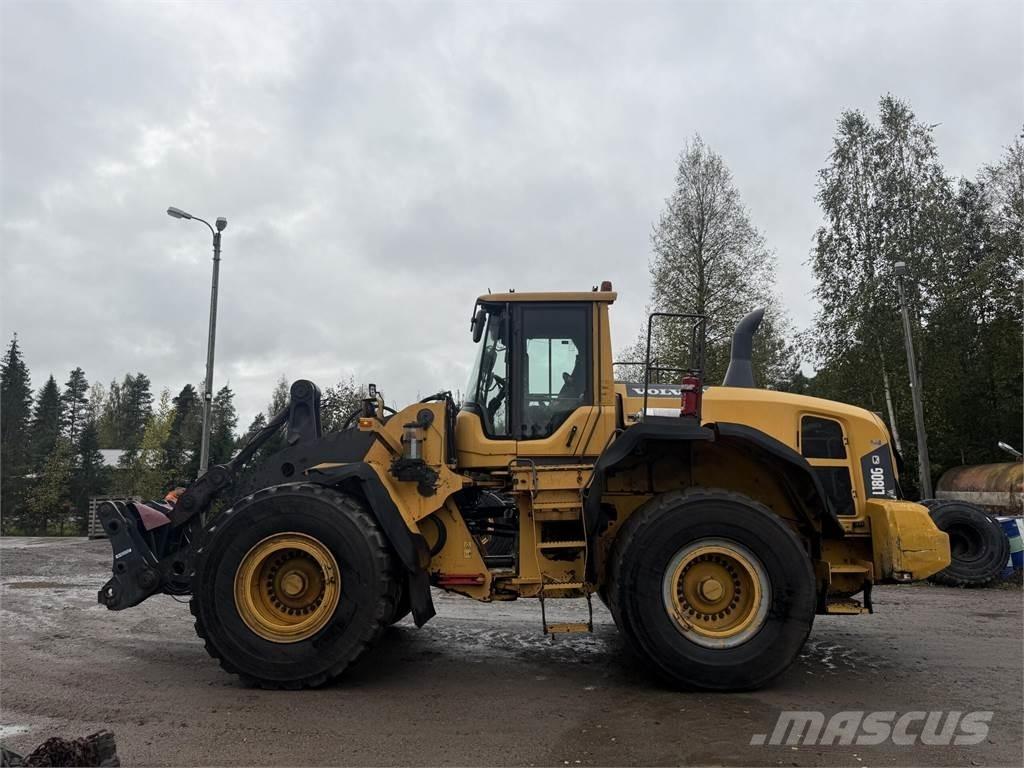 Volvo L180G Kolesové nakladače