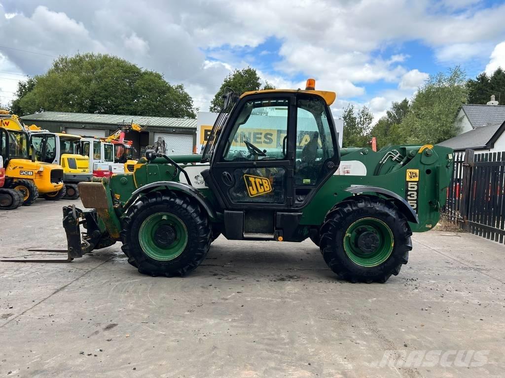 JCB 535-125 Teleskopické manipulátory