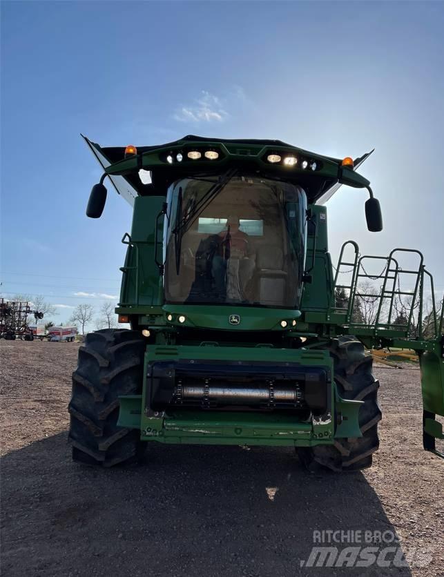 John Deere S 680 Kombinované zberacie stroje