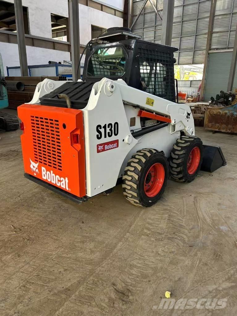 Bobcat S 130 Šmykom riadené nakladače