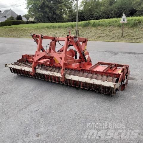 Kuhn HR3001D Rotačné brány a pôdne frézy