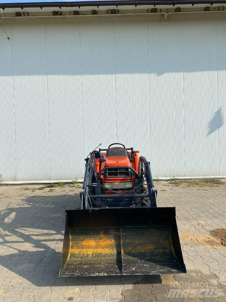 Kubota GT5+tur Kompaktné traktory