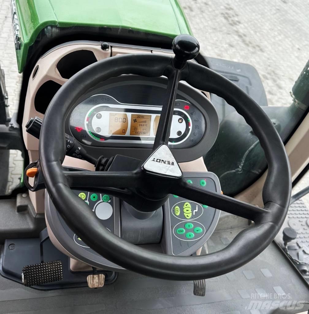 Fendt 826 Profi Traktory