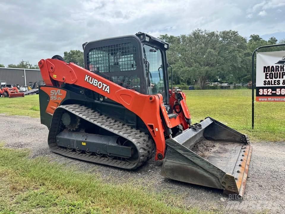 Kubota SVL 95-2 S Šmykom riadené nakladače