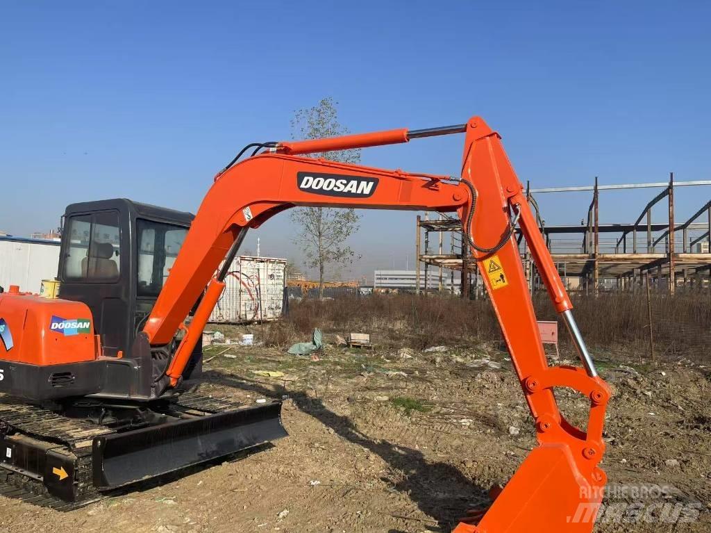Doosan DH 55 Mini rýpadlá < 7t