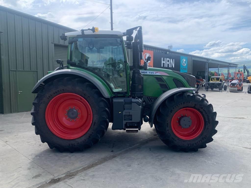 Fendt 720 Profi Traktory