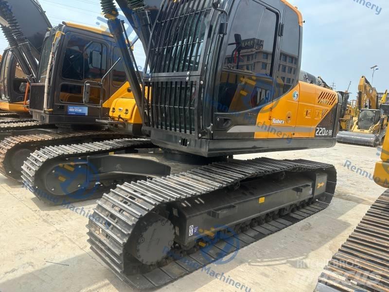 Hyundai R220LC-9S Pásové rýpadlá