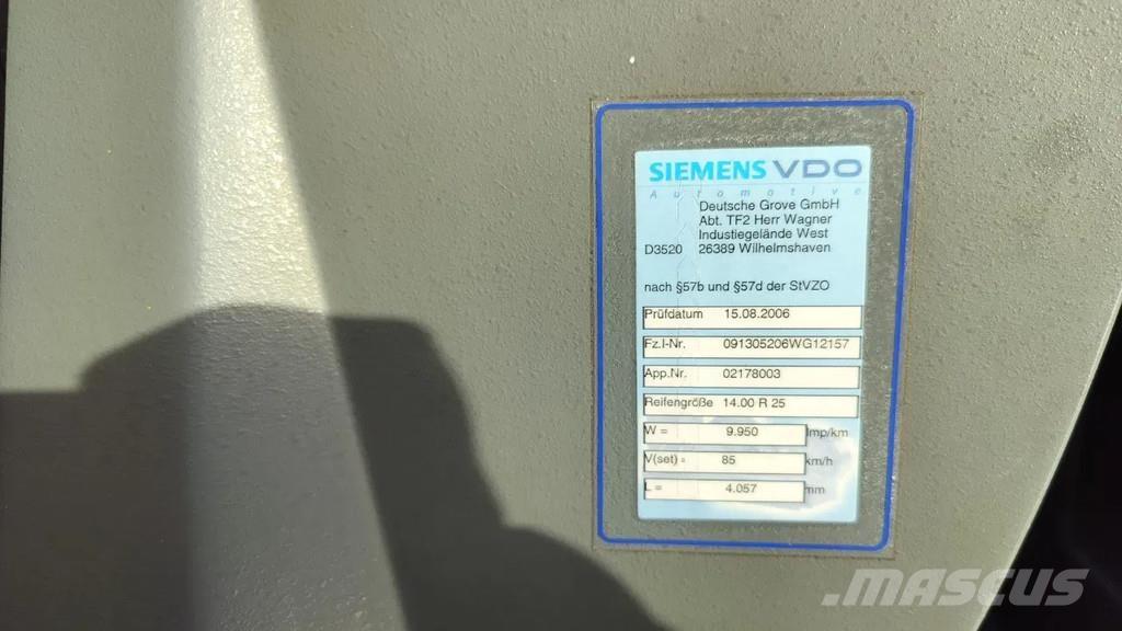 Grove GMK5130-1 Univerzálne terénne žeriavy