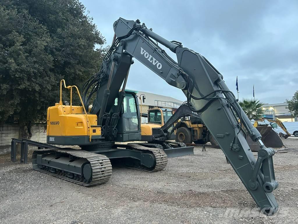 Volvo ECR 235 Pásové rýpadlá