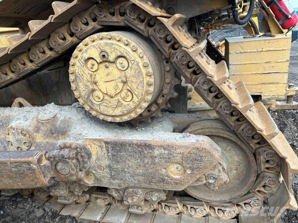 CAT D 8 N Pásové dozéry