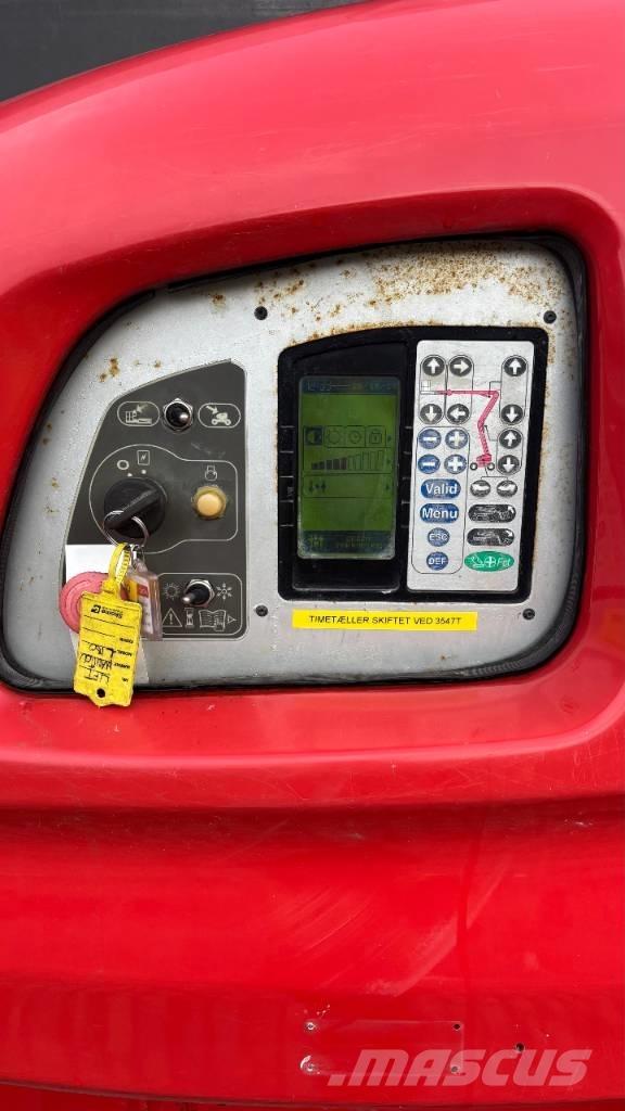 Manitou 180 ATJ Kĺbové plošiny