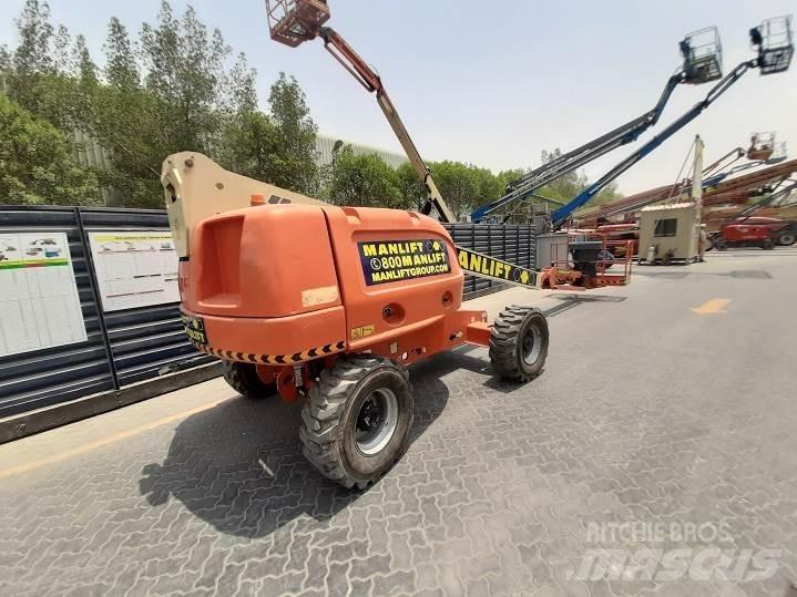 JLG 460SJ Teleskopické plošiny
