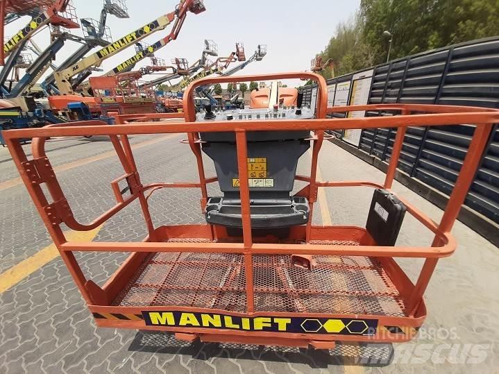 JLG 460SJ Teleskopické plošiny