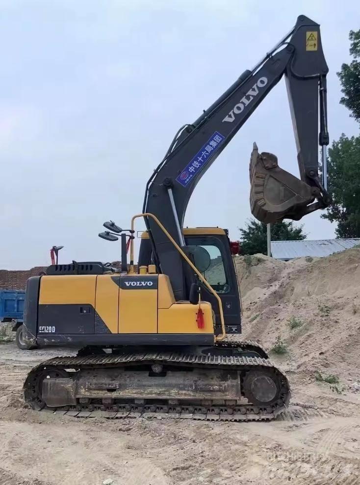 Volvo EC 120 D Pásové rýpadlá