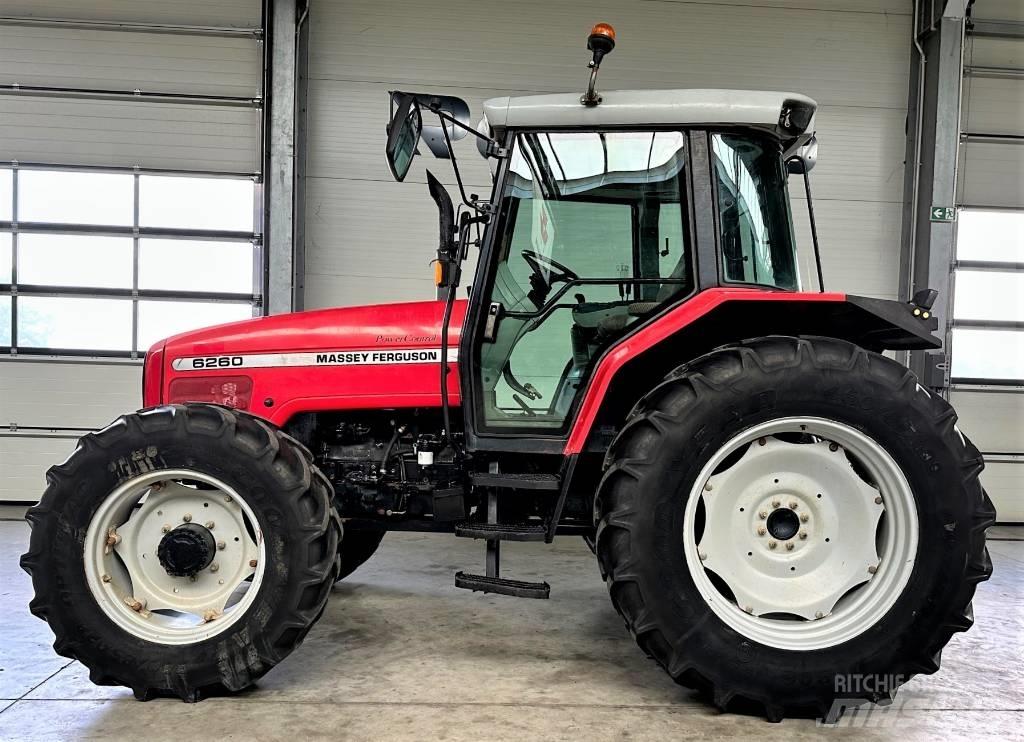 Massey Ferguson 6260 Traktory