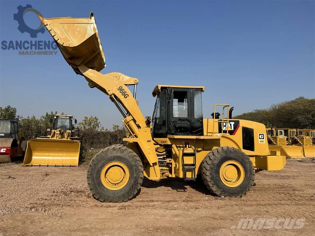 CAT 966 G Kolesové nakladače
