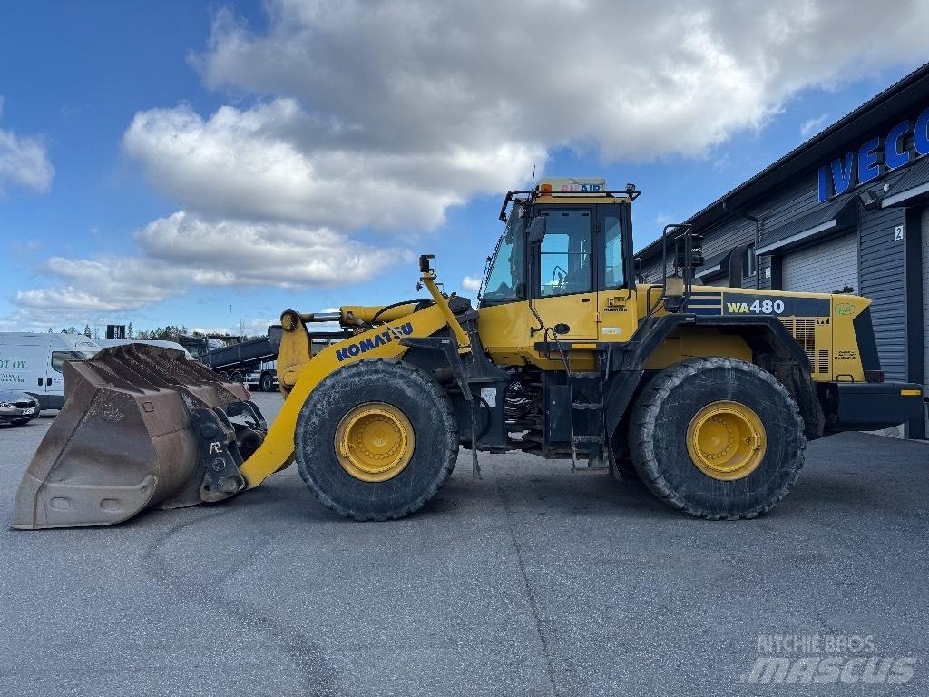 Komatsu WA 480 Kolesové nakladače