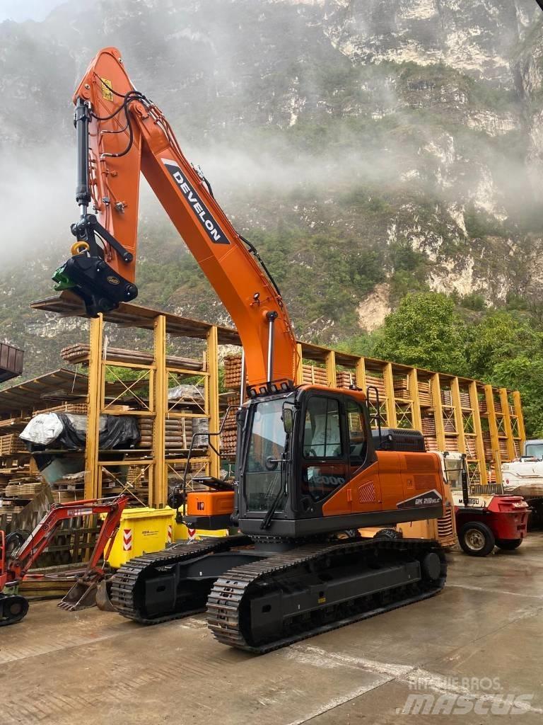 Develon DX 210 NLC-7 Pásové rýpadlá