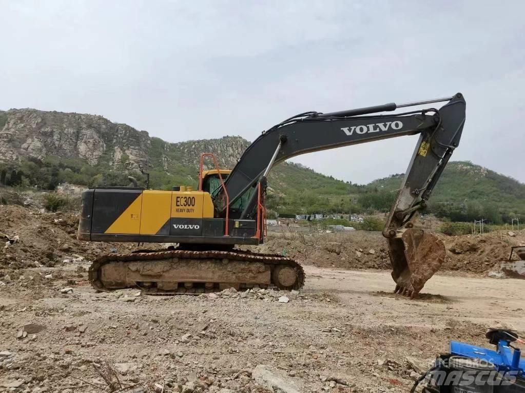 Volvo EC 300 Pásové rýpadlá