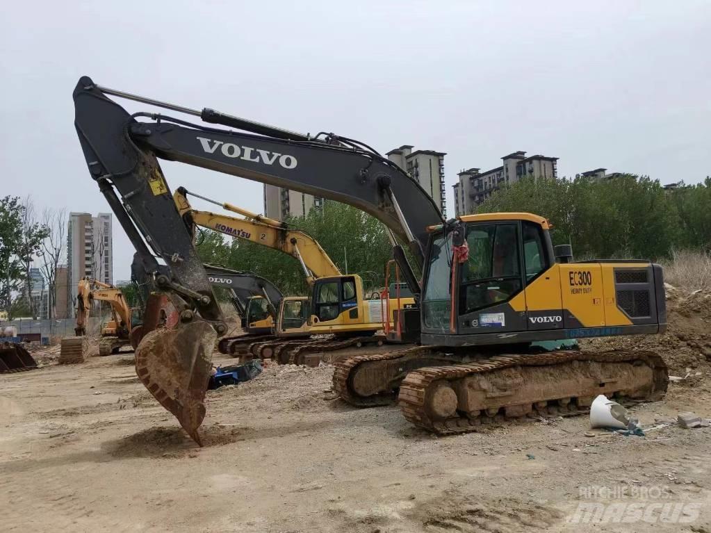 Volvo EC 300 Pásové rýpadlá