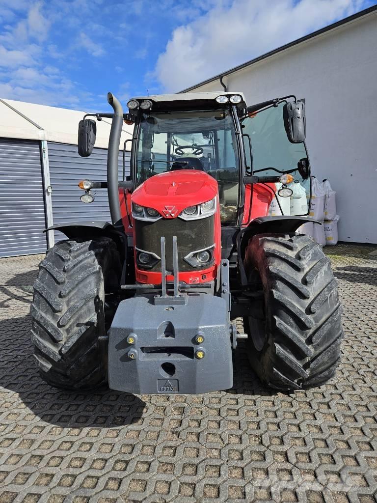 Massey Ferguson 6718 Traktory