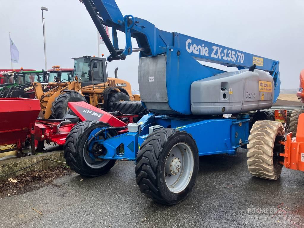 Genie Z 135/70 Kĺbové plošiny