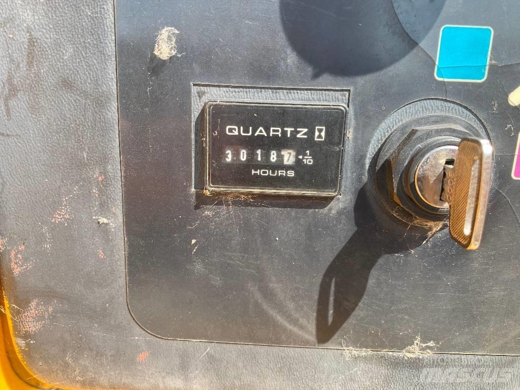 JLG 460 SJ Teleskopické plošiny