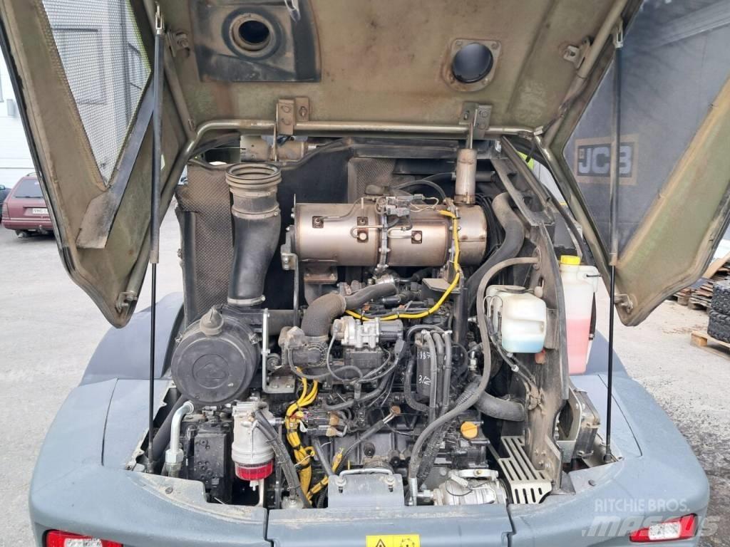 CLAAS 738T Teleskopické kolesové nakladače