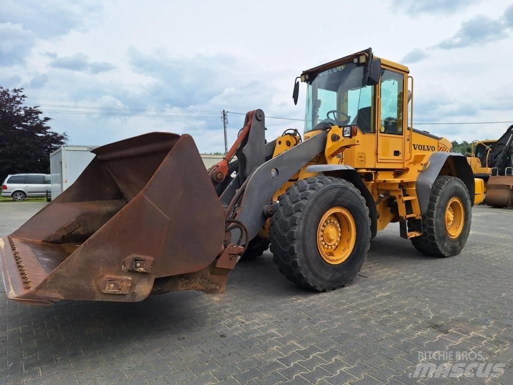 Volvo L 90 E Kolesové nakladače
