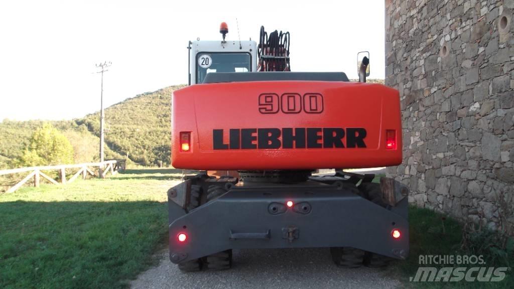 Liebherr A 900 C Kolesové rýpadlá
