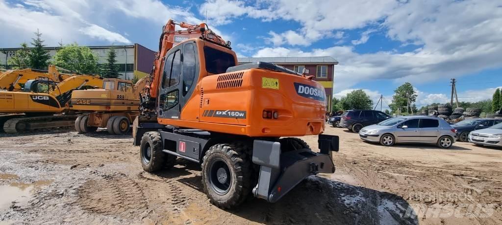 Doosan DX 160 W Kolesové rýpadlá