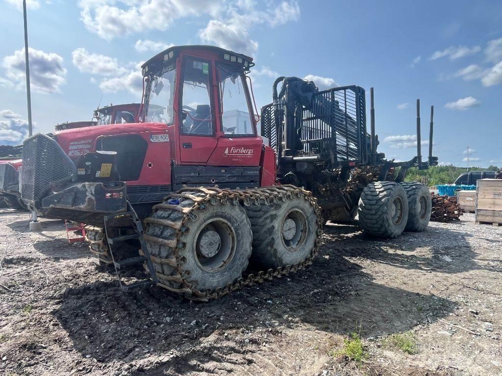 Komatsu 895 Lesné traktory