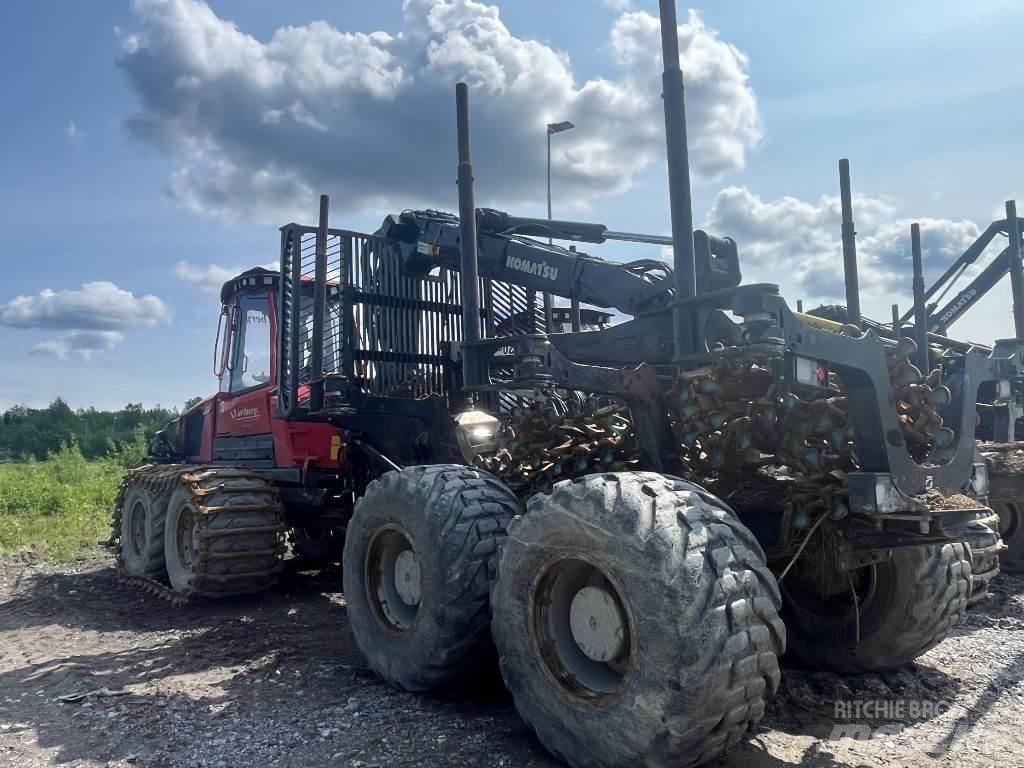 Komatsu 895 Lesné traktory