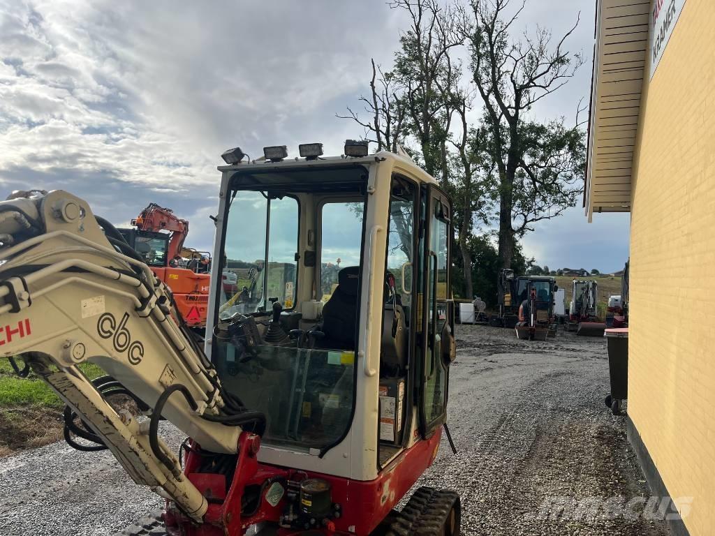 Takeuchi TB 225 Mini rýpadlá < 7t