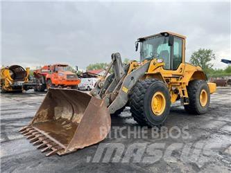 Volvo L 120 F Kolesové nakladače
