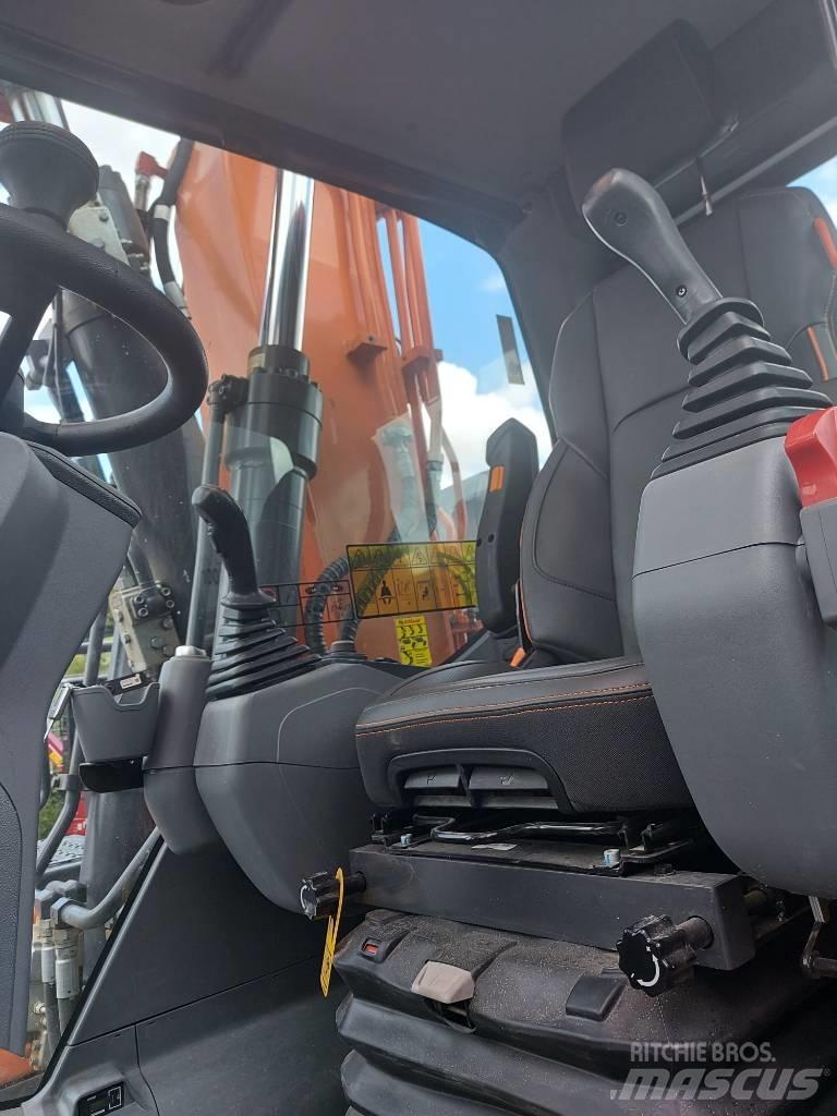 Develon DX 170 W-7 Kolesové rýpadlá