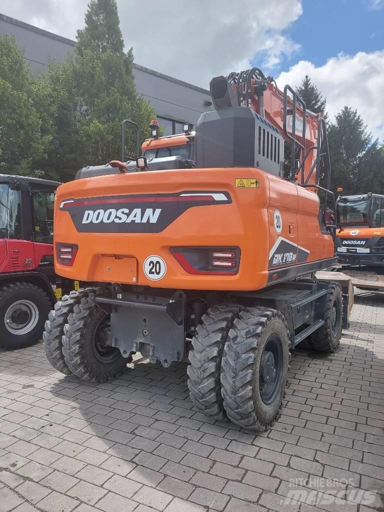 Develon DX 170 W-7 Kolesové rýpadlá