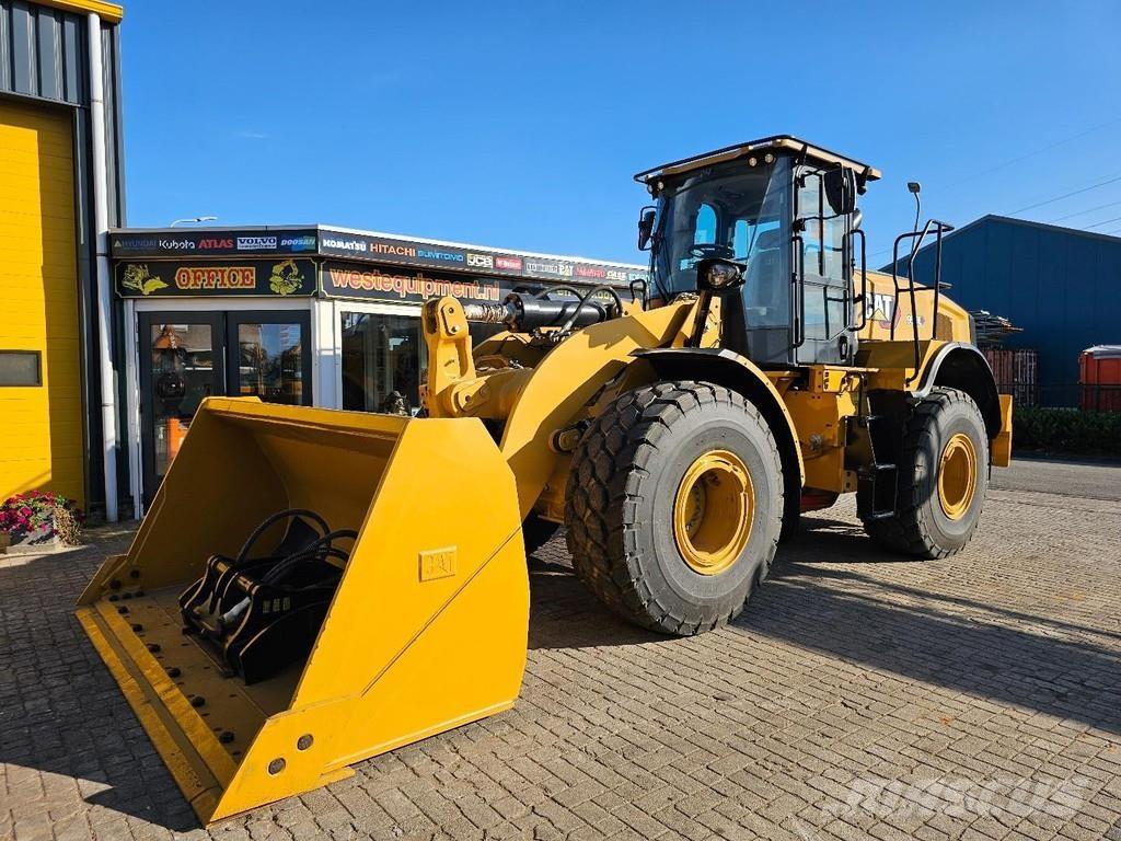 CAT 950L Kolesové nakladače