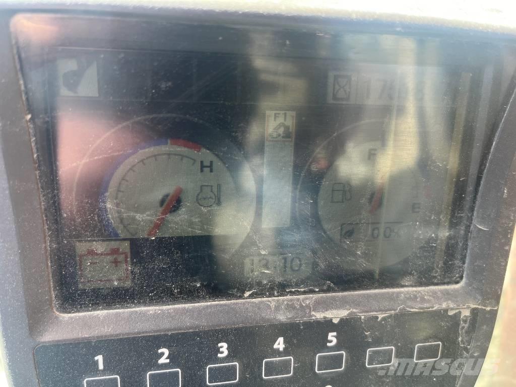 Hitachi ZX 210 LC-3 Pásové rýpadlá