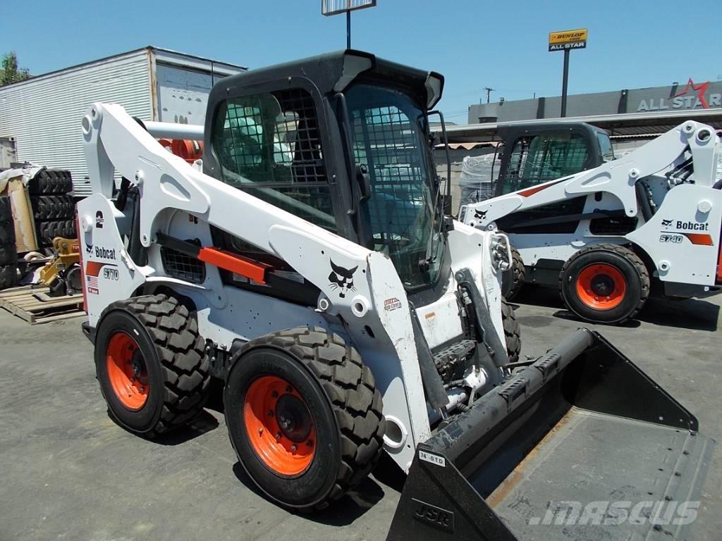 Bobcat S770 Šmykom riadené nakladače