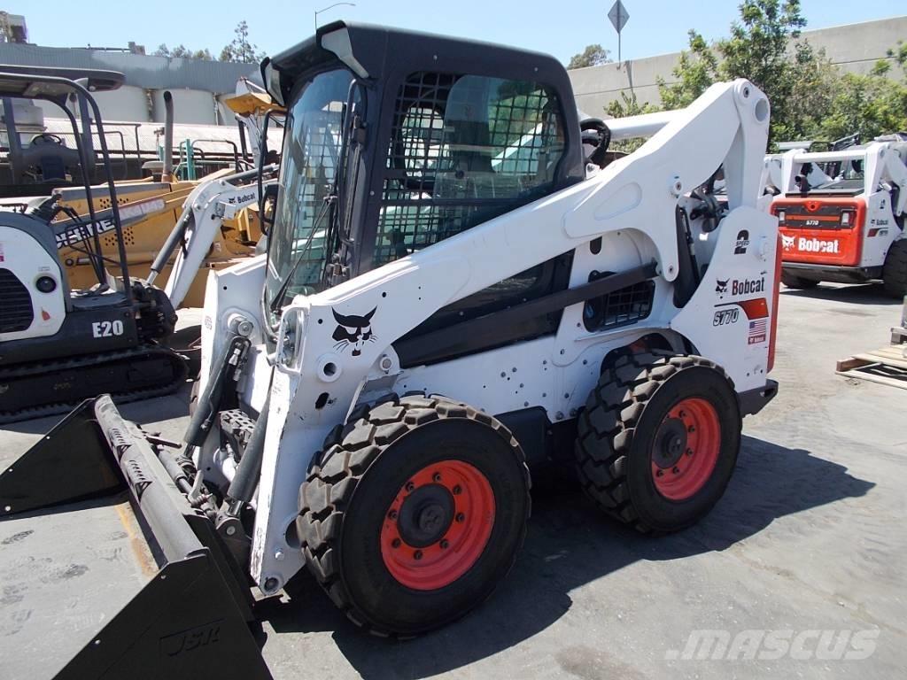 Bobcat S770 Šmykom riadené nakladače