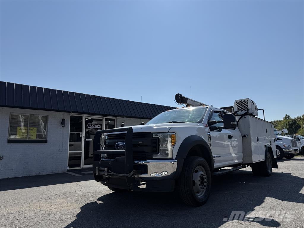 Ford F550 Komunálne / Multi-úžitkové vozidlá