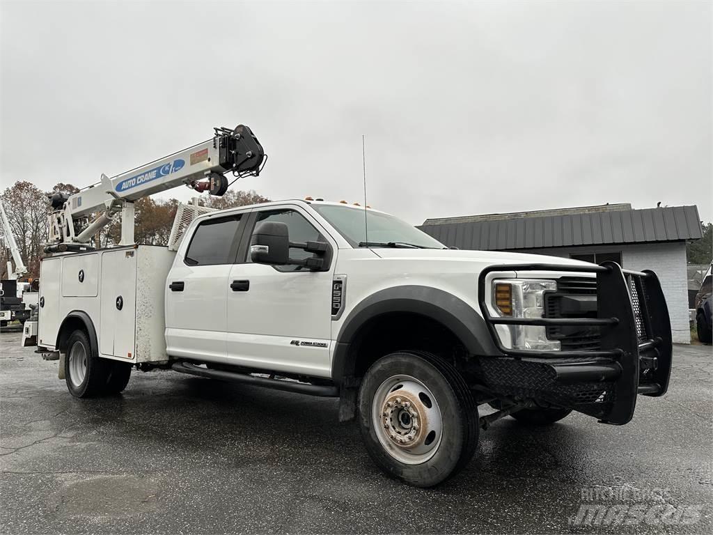 Ford F550 Komunálne / Multi-úžitkové vozidlá