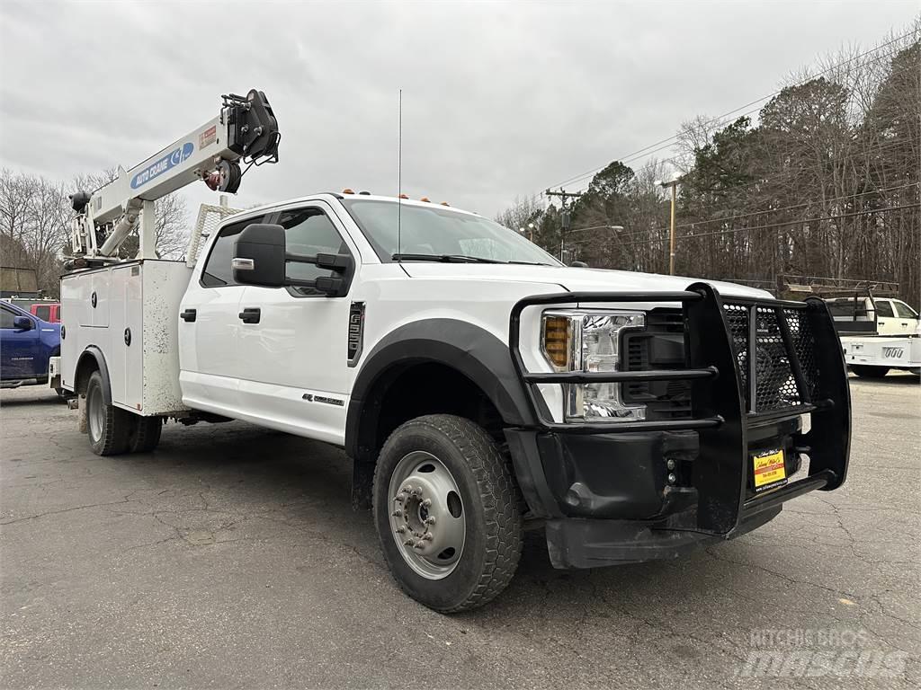 Ford F550 Komunálne / Multi-úžitkové vozidlá