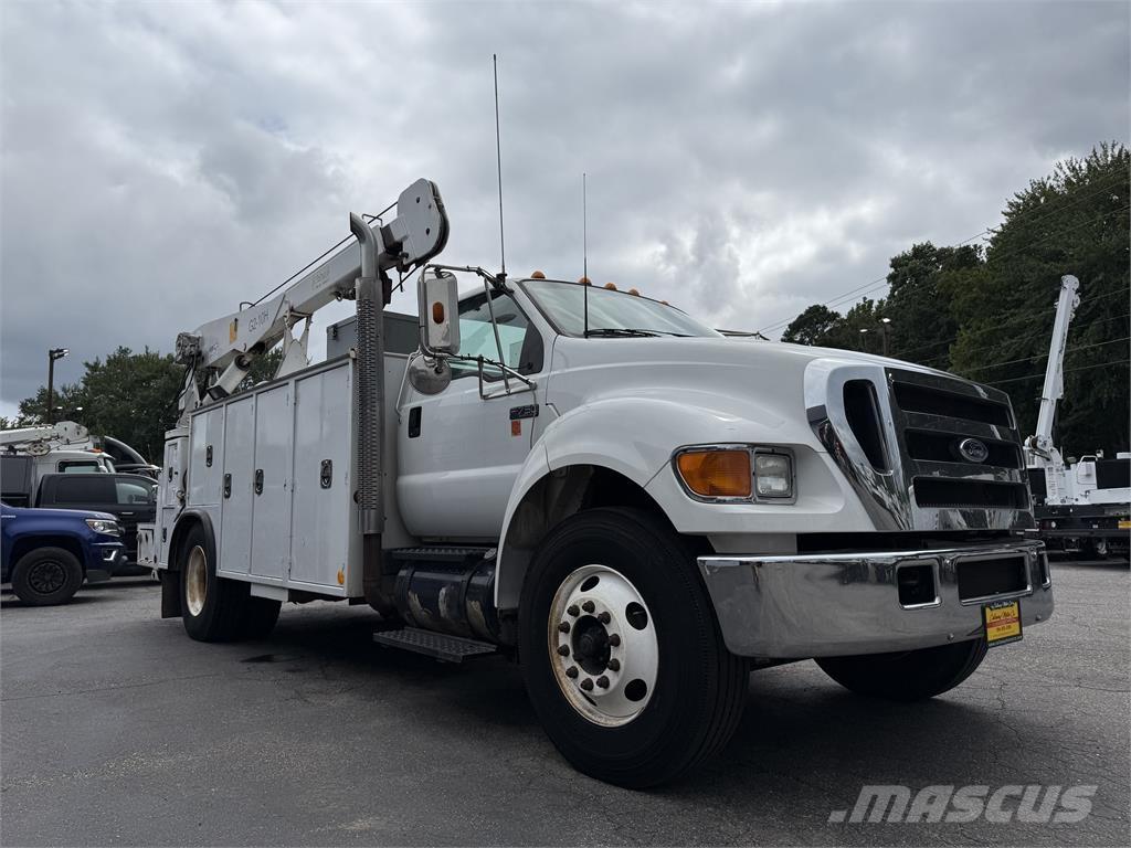 Ford F750 Komunálne / Multi-úžitkové vozidlá