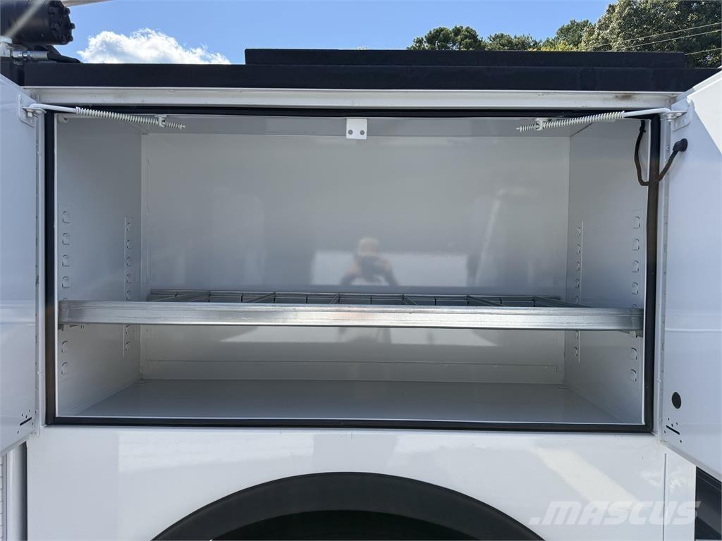 Ford F750 Komunálne / Multi-úžitkové vozidlá