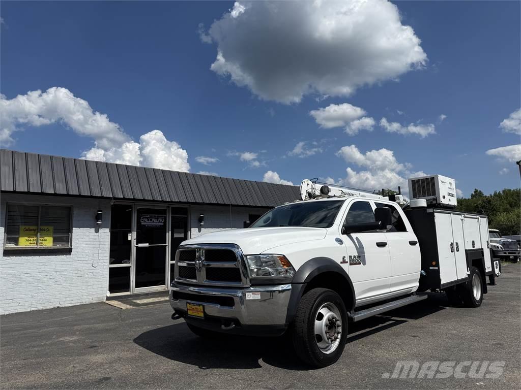 RAM 5500 Komunálne / Multi-úžitkové vozidlá