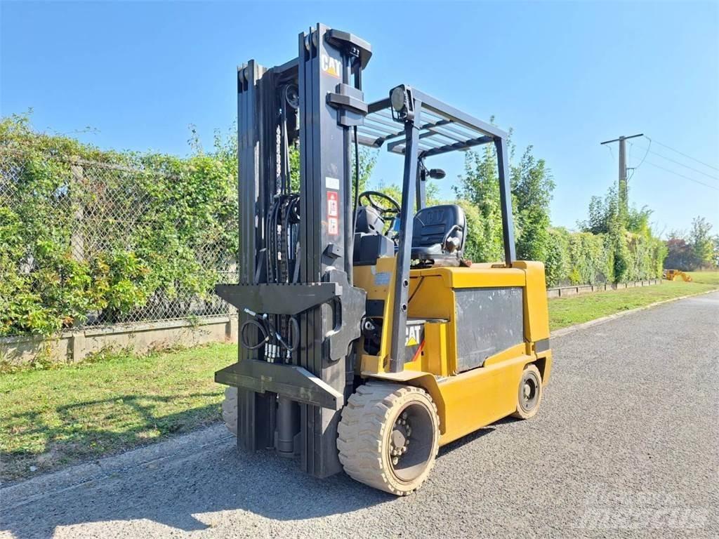 CAT EC55N Iné